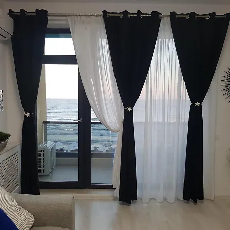 Panoramis Promenada-cezar דירה *