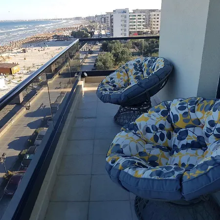 Panoramis Promenada-cezar דירה