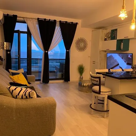 Panoramis Promenada-cezar Apartament *