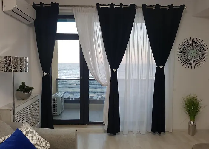 Panoramis Promenada-cezar Apartman *